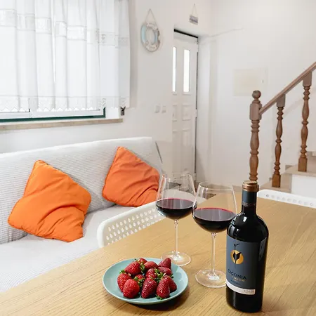 Casinha Do Carapau - - 80m Holiday home